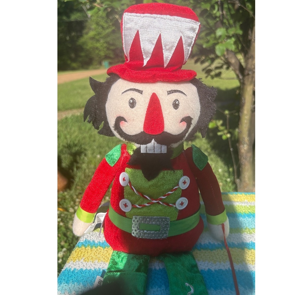 Pier 1 Rare Nutcracker Advent Calendar‎ Plush Red Green Polyester Pockets Good